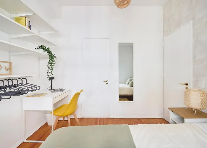 منزل للإقامة With Private Bathroom In Santos Lisboa