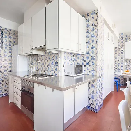 With Private Bathroom In Santos Lissabon