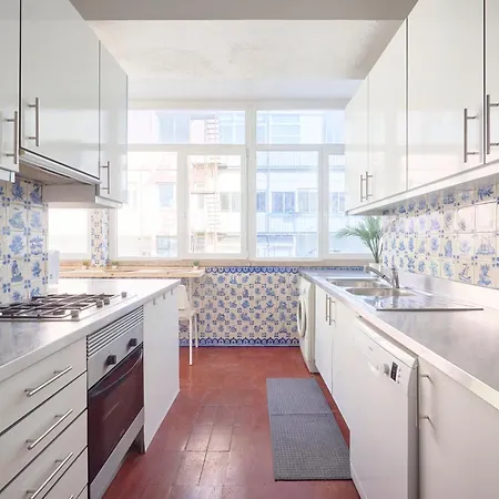 With Private Bathroom In Santos * Lissabon