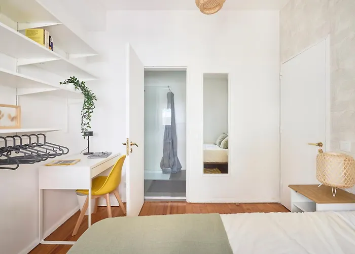 With Private Bathroom In Santos Проживание в семье